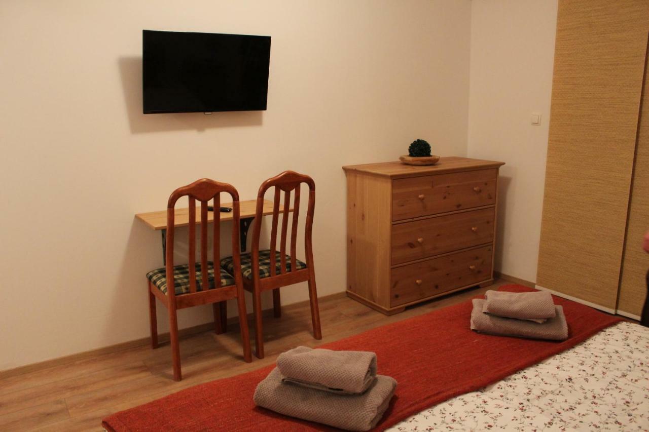 Vdovic Guest House Svecina Eksteriør billede